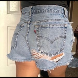 Levi’s  | 550 Denim Distressed Shorts